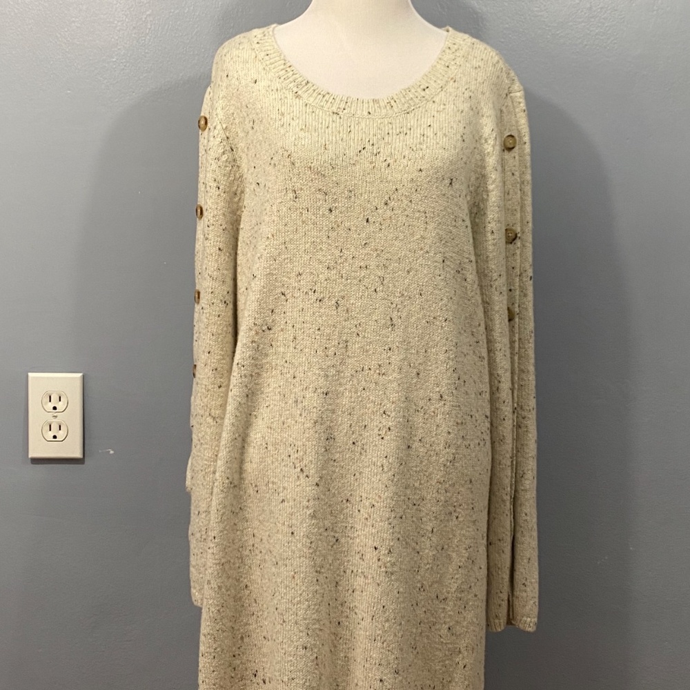 BUTTON SLEEVE SWEATER DRESS